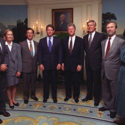 Photograph of President William J. Clinton and Vice President Al Gore Meeting with Environmental Groups Endorsing the North American Free Trade Agreement,