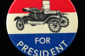 1976 Gerald Ford Campaign Button