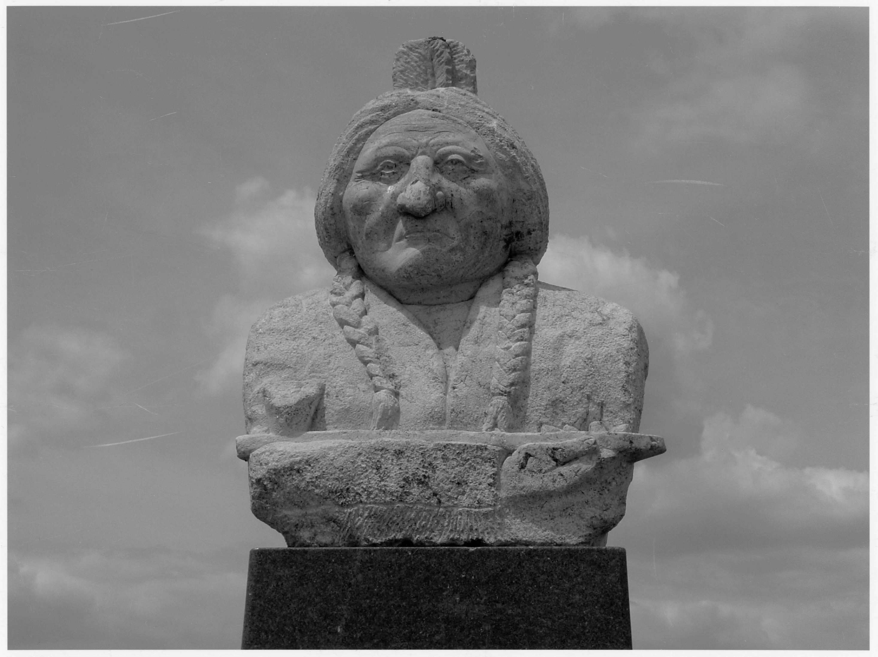 Sitting Bull Monument, Mobridge, SD - DocsTeach
