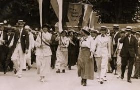 533766-primary_415_20180829144414